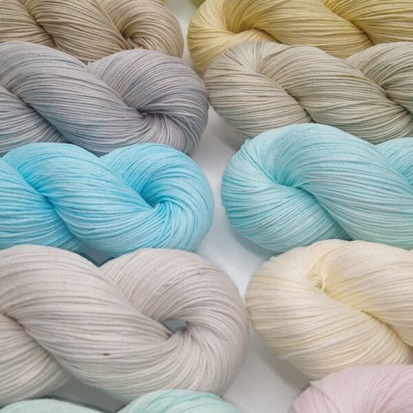 Pastel Collection - Fingering weight / 4ply (mcf)